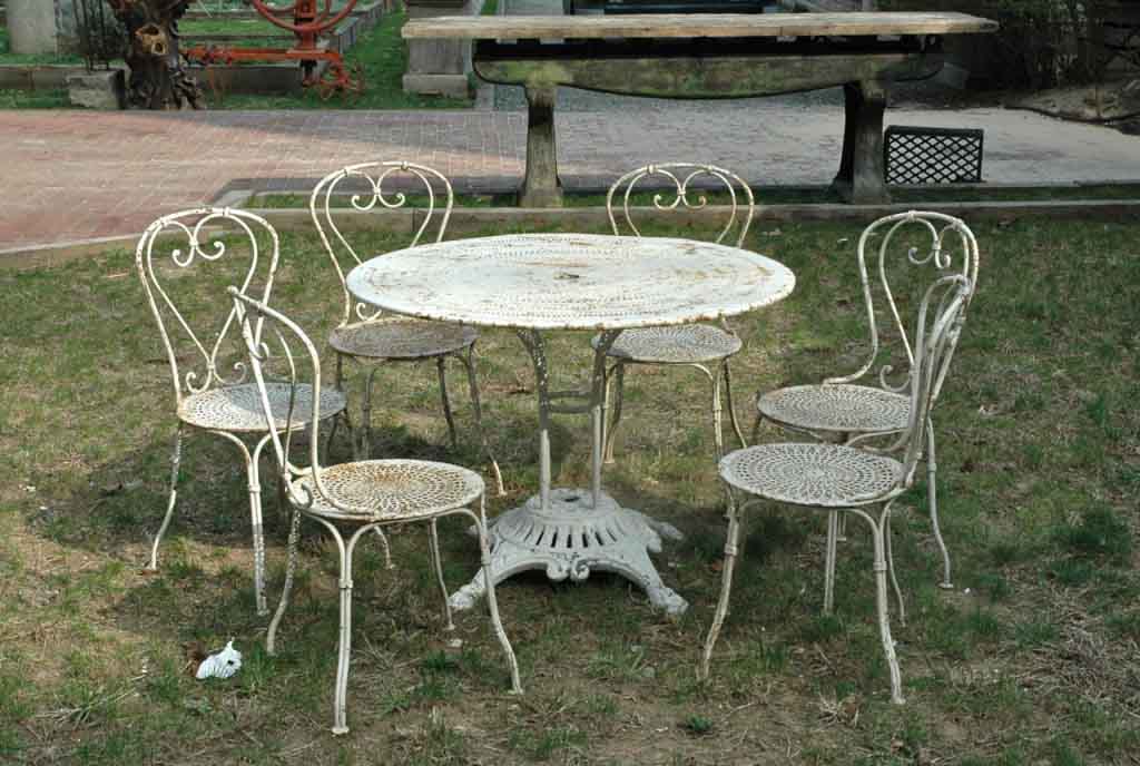 Garden Set Of 6 Chairs And Table